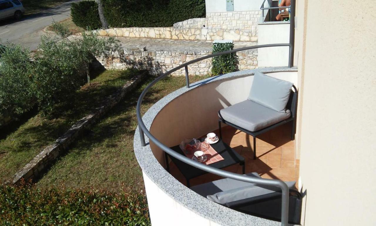 Delfin Novigrad (Istria) Exterior foto